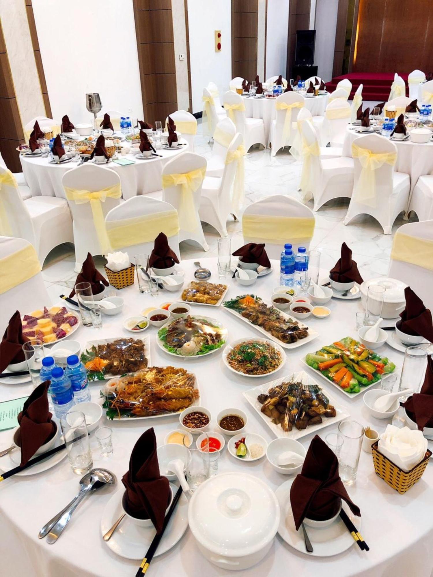 Hoa Hong Hotel Son La Εξωτερικό φωτογραφία